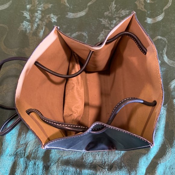 Mondani New York Black Simulated Leather Backpack...NWOT - Picture 6 of 12